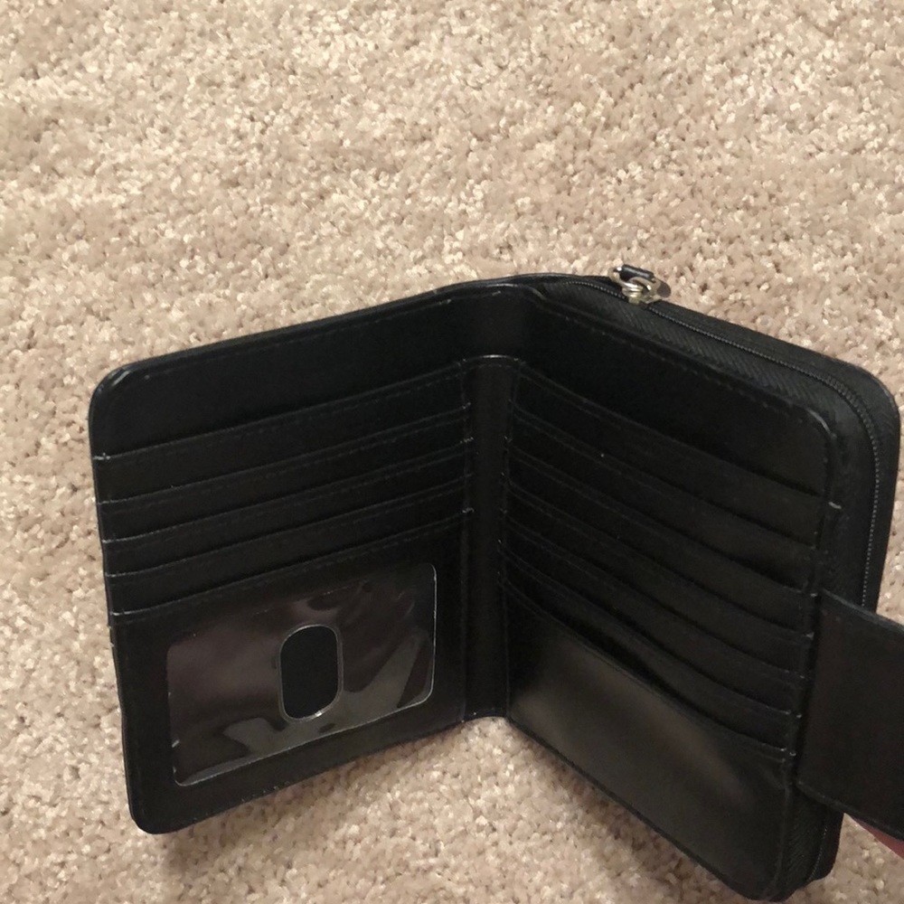Wallet - Picture 2 of 4